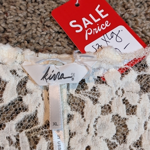 NWT LACE Stretch Boho Lace Festival Top - Picture 3 of 11